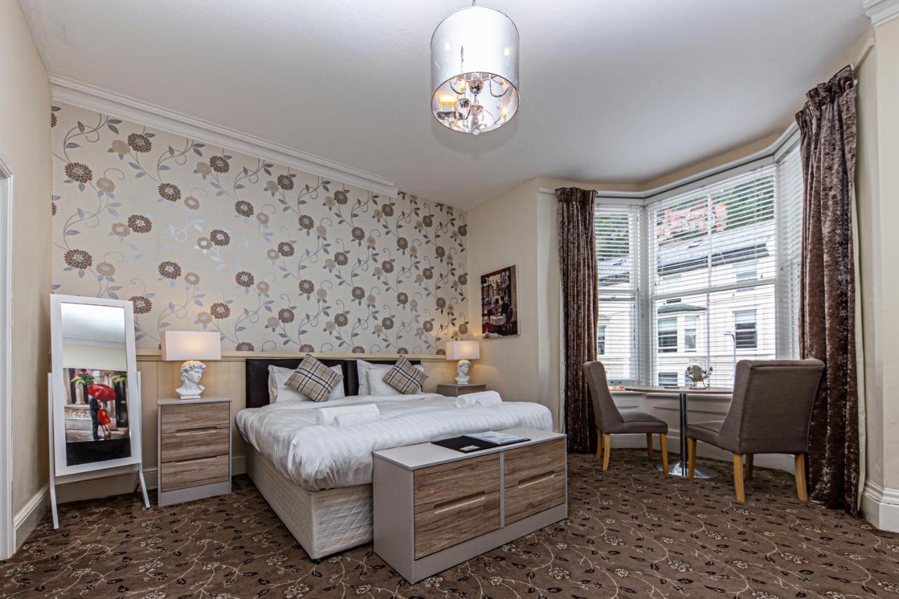 Snooze Bed and Breakfast Llandudno Exteriör bild