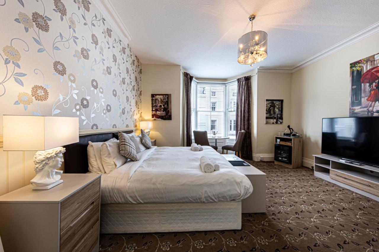 Snooze Bed and Breakfast Llandudno Exteriör bild