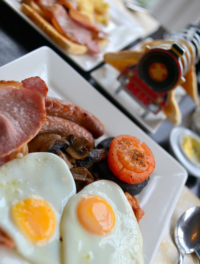 Snooze Bed and Breakfast Llandudno Exteriör bild